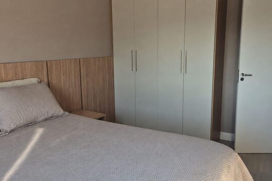 Quarto de apartamento à venda com 2 quartos, 52m² em Vila Sao Francisco, São Paulo