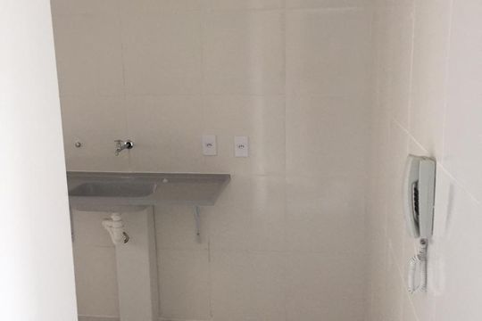 Cozinha de apartamento à venda com 2 quartos, 60m² em Jardim Guilhermino, Guarulhos