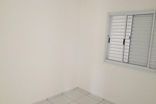 Quarto de apartamento à venda com 2 quartos, 60m² em Jardim Guilhermino, Guarulhos