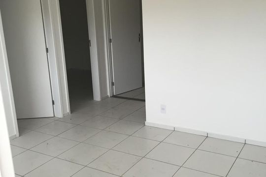 Apartamento à venda com 2 quartos, 60m² em Jardim Guilhermino, Guarulhos