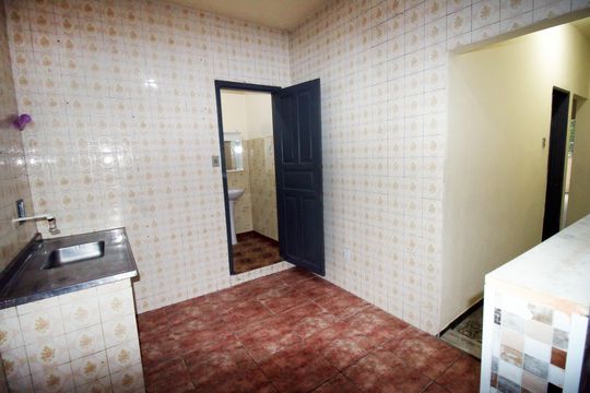Cozinha de apartamento para alugar com 1 quarto, 60m² em Penha Circular, Rio de Janeiro