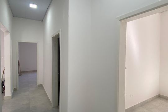 Corredor de casa para alugar com 3 quartos, 88m² em Umuarama, Osasco