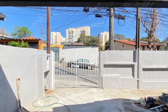 Garagem de casa para alugar com 3 quartos, 88m² em Umuarama, Osasco