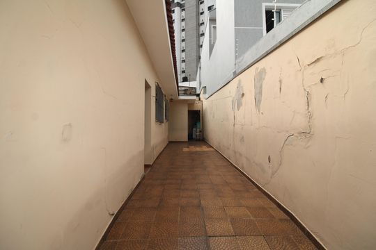 Garagem de casa à venda com 3 quartos, 280m² em Jardim São Paulo, São Paulo