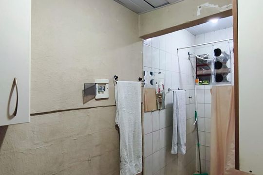 Banheiro de casa à venda com 2 quartos, 90m² em Conjunto Habitacional Parque da Floresta, Campinas