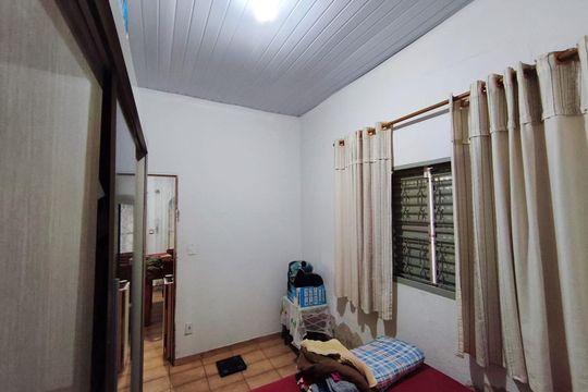 Quarto de casa à venda com 2 quartos, 90m² em Conjunto Habitacional Parque da Floresta, Campinas