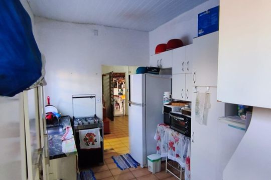 Cozinha de casa à venda com 2 quartos, 90m² em Conjunto Habitacional Parque da Floresta, Campinas