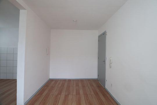 Sala de apartamento à venda com 2 quartos, 47m² em Mato Grande, Canoas