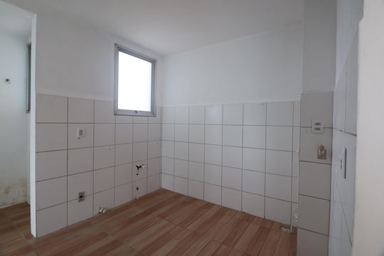 Cozinha de apartamento à venda com 2 quartos, 47m² em Mato Grande, Canoas