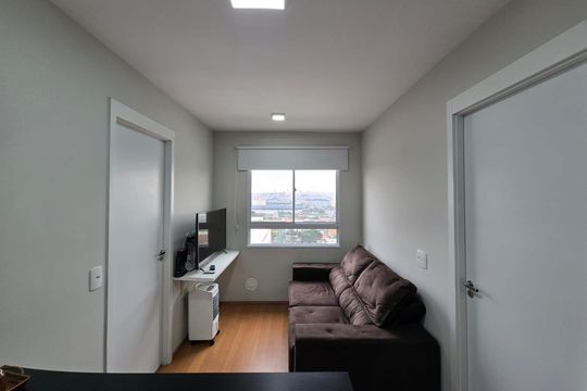 Apartamento à venda com 2 quartos, 36m² em Vila das Bandeiras, Guarulhos