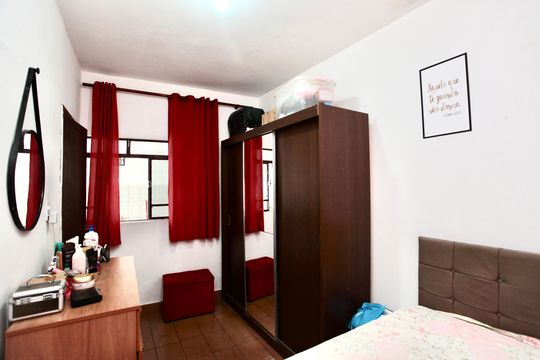 Quarto 2 de casa à venda com 5 quartos, 110m² em Fonte Grande, Contagem
