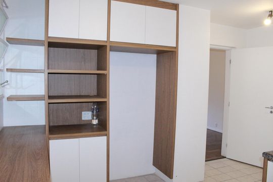 Cozinha de apartamento à venda com 3 quartos, 100m² em Higienópolis, São Paulo