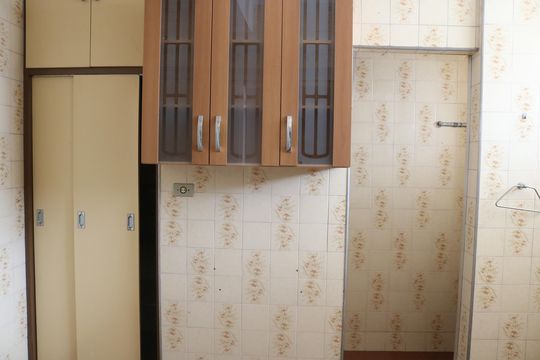 Cozinha de apartamento à venda com 2 quartos, 79m² em Lapa, São Paulo