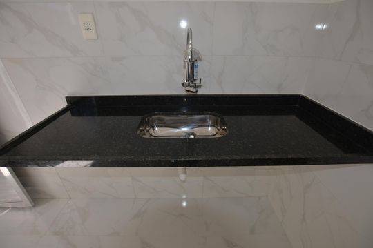 Cozinha de casa para alugar com 2 quartos, 200m² em Marechal Hermes, Rio de Janeiro
