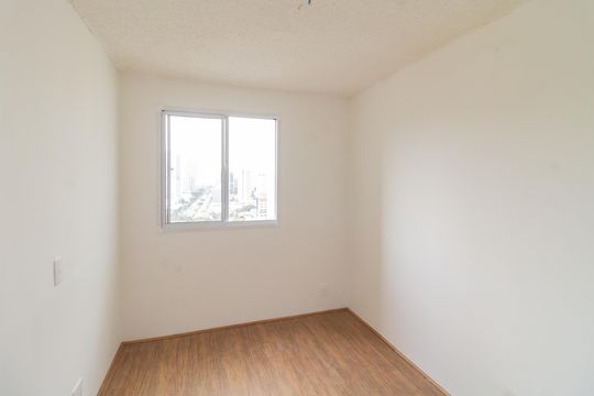 Apartamento para alugar com 1 quarto, 28m² em Parque Industrial Tomas Edson, São Paulo