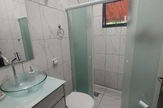Banheiro de casa à venda com 2 quartos, 335m² em Jardim Carlos Lourenço, Campinas