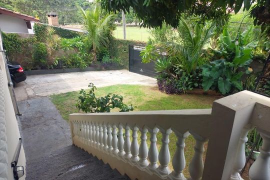 Área externa de casa à venda com 2 quartos, 335m² em Jardim Carlos Lourenço, Campinas
