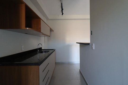 Cozinha de apartamento para alugar com 1 quarto, 41m² em Vila Tiberio, Ribeirão Preto