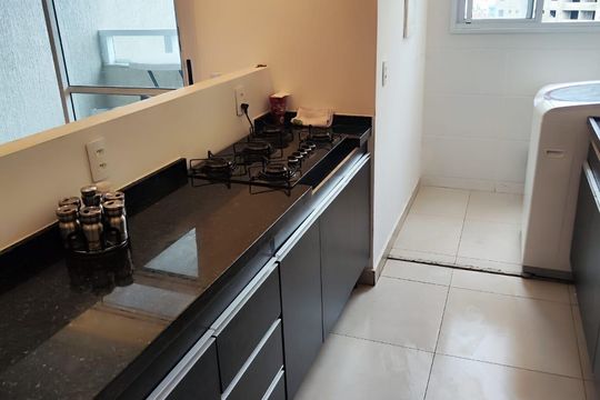 Cozinha de apartamento para alugar com 3 quartos, 76m² em Nova Suíça, Belo Horizonte