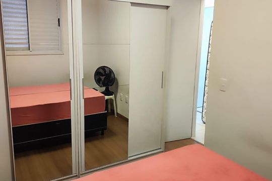 Quarto de apartamento para alugar com 3 quartos, 76m² em Nova Suíça, Belo Horizonte