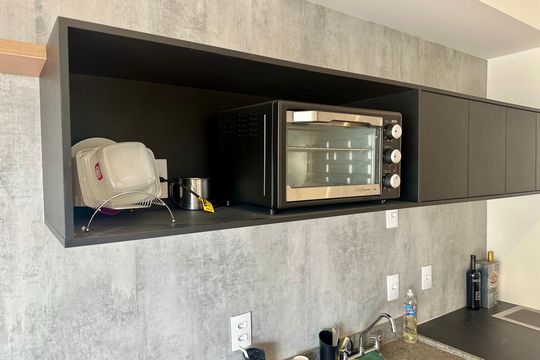 Cozinha de kitnet/studio para alugar com 1 quarto, 23m² em Brooklin, São Paulo