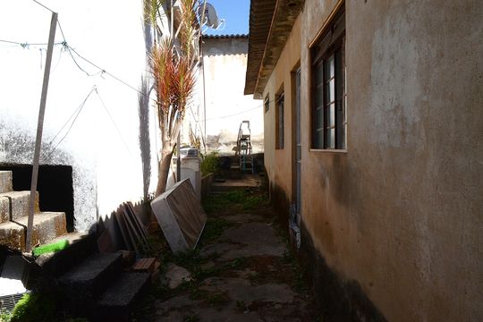 Casa à venda com 3 quartos, 225m² em Goiânia, Belo Horizonte