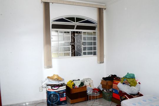 Casa à venda com 3 quartos, 225m² em Goiânia, Belo Horizonte