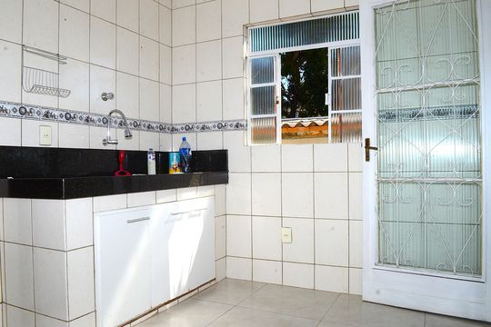 Casa à venda com 3 quartos, 225m² em Goiânia, Belo Horizonte
