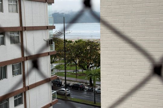 Vista da Suíte de apartamento para alugar com 3 quartos, 128m² em Gonzaga, Santos