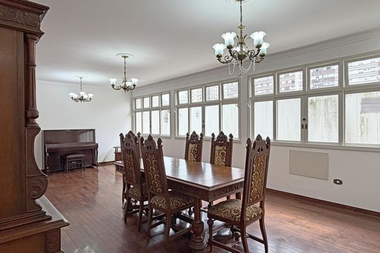 Sala de apartamento para alugar com 3 quartos, 128m² em Gonzaga, Santos