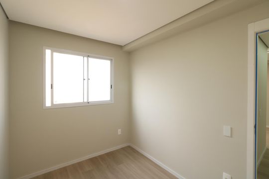 Quarto 2 de apartamento para alugar com 2 quartos, 41m² em Canhema, Diadema