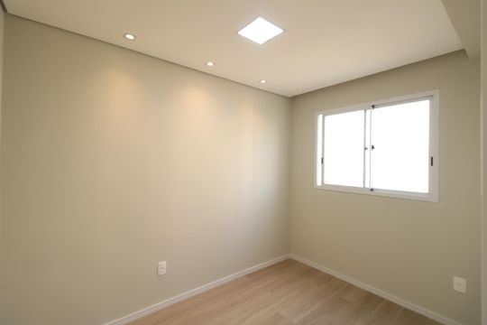 Quarto 2 de apartamento para alugar com 2 quartos, 41m² em Canhema, Diadema