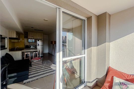Varanda de kitnet/studio à venda com 1 quarto, 37m² em Vila Gomes Cardim, São Paulo
