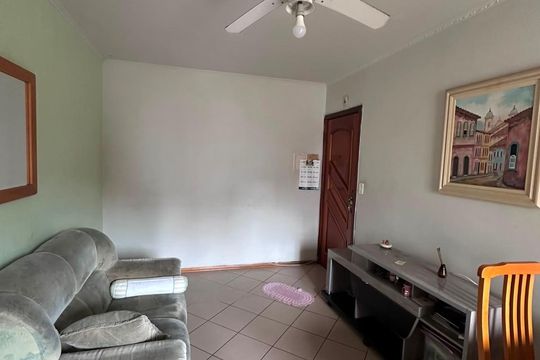 Apartamento para alugar com 2 quartos, 56m² em Parque Sao Vicente, Santo André