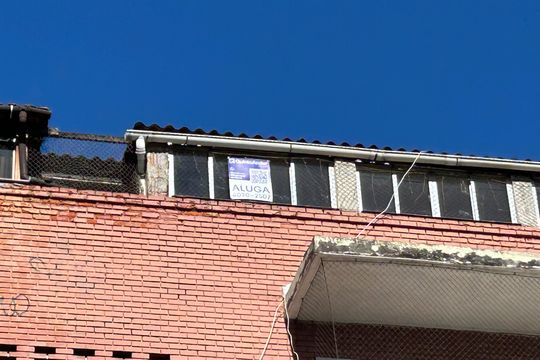 Fachada + placa de apartamento para alugar com 4 quartos, 144m² em Madureira, Rio de Janeiro