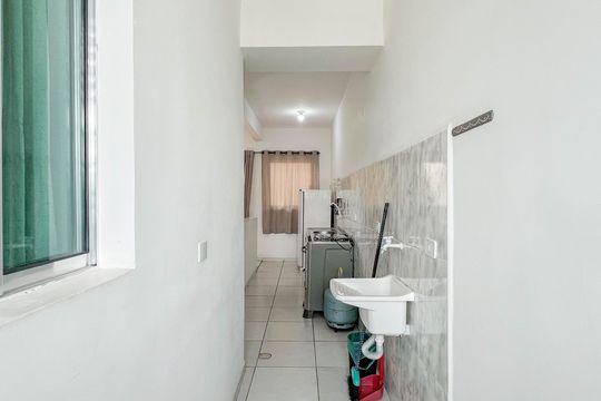 Lavanderia de casa para alugar com 1 quarto, 40m² em Vila America, São Paulo