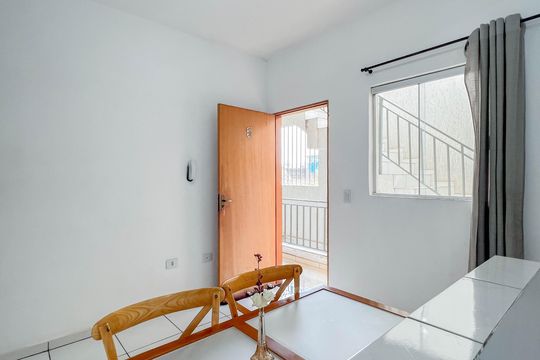 Sala de casa para alugar com 1 quarto, 40m² em Vila America, São Paulo