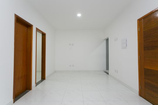 Sala / Cozinha  de apartamento para alugar com 2 quartos, 44m² em Cidade Líder, São Paulo