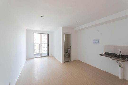 Kitnet/Studio para alugar com 0 quarto, 30m² em Santo Cristo, Rio de Janeiro