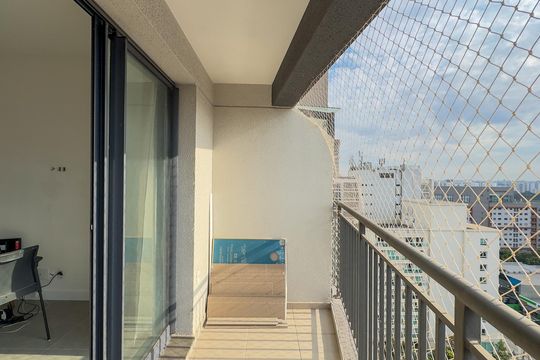 Sacada de apartamento à venda com 1 quarto, 43m² em Santo Amaro, São Paulo