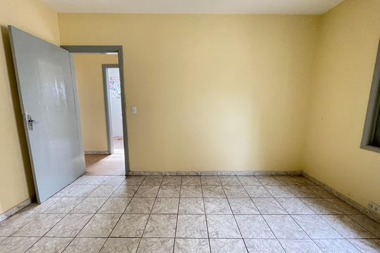 Quarto 1 de casa para alugar com 2 quartos, 100m² em Jaguaré, São Paulo