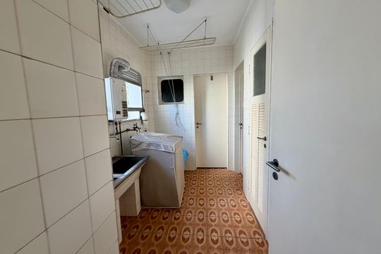 Lavanderia de apartamento à venda com 4 quartos, 240m² em Santo Amaro, São Paulo