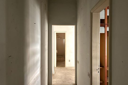 Corredor de apartamento à venda com 2 quartos, 110m² em Copacabana, Rio de Janeiro