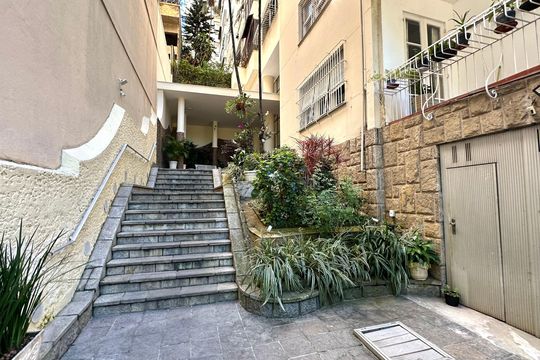 Apartamento à venda com 2 quartos, 110m² em Copacabana, Rio de Janeiro