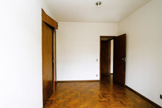 Quarto 1 de apartamento à venda com 3 quartos, 140m² em Gutierrez, Belo Horizonte