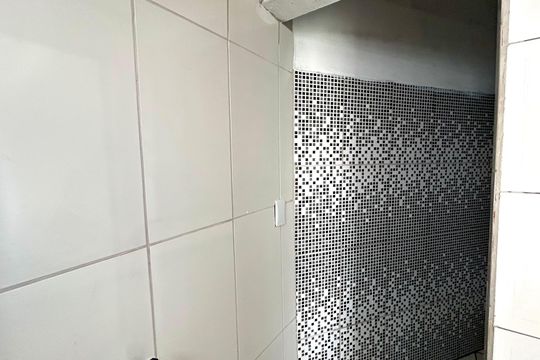 Banheiro de casa para alugar com 1 quarto, 70m² em Recreio São Jorge, Guarulhos