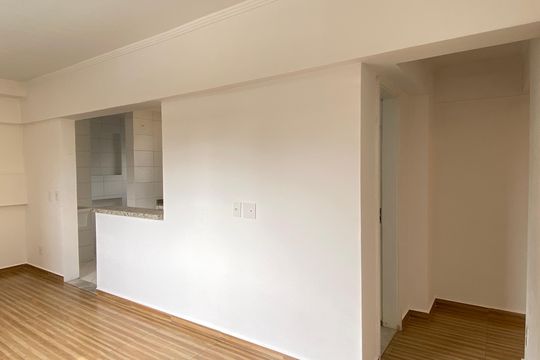 Sala de apartamento à venda com 2 quartos, 59m² em Centro, Osasco