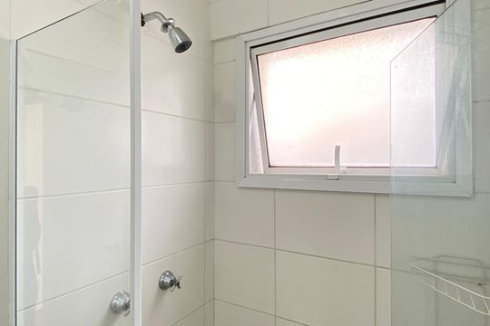 Banheiro de apartamento à venda com 2 quartos, 59m² em Centro, Osasco
