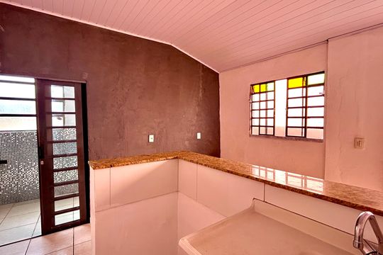 Cozinha de casa para alugar com 1 quarto, 60m² em Recreio São Jorge, Guarulhos