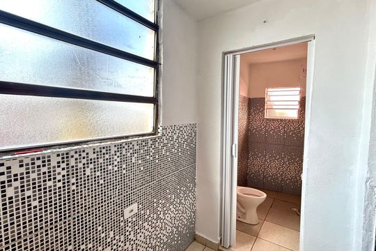 Área de Serviço de casa para alugar com 1 quarto, 60m² em Recreio São Jorge, Guarulhos